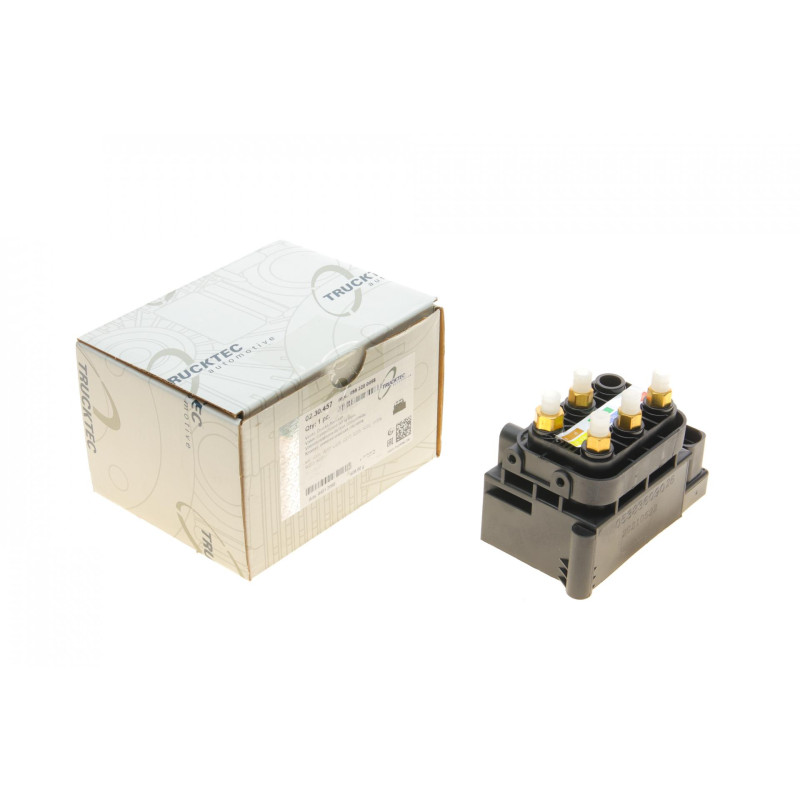 Клапан пневмопідвіски MB C-class (W205) 14-