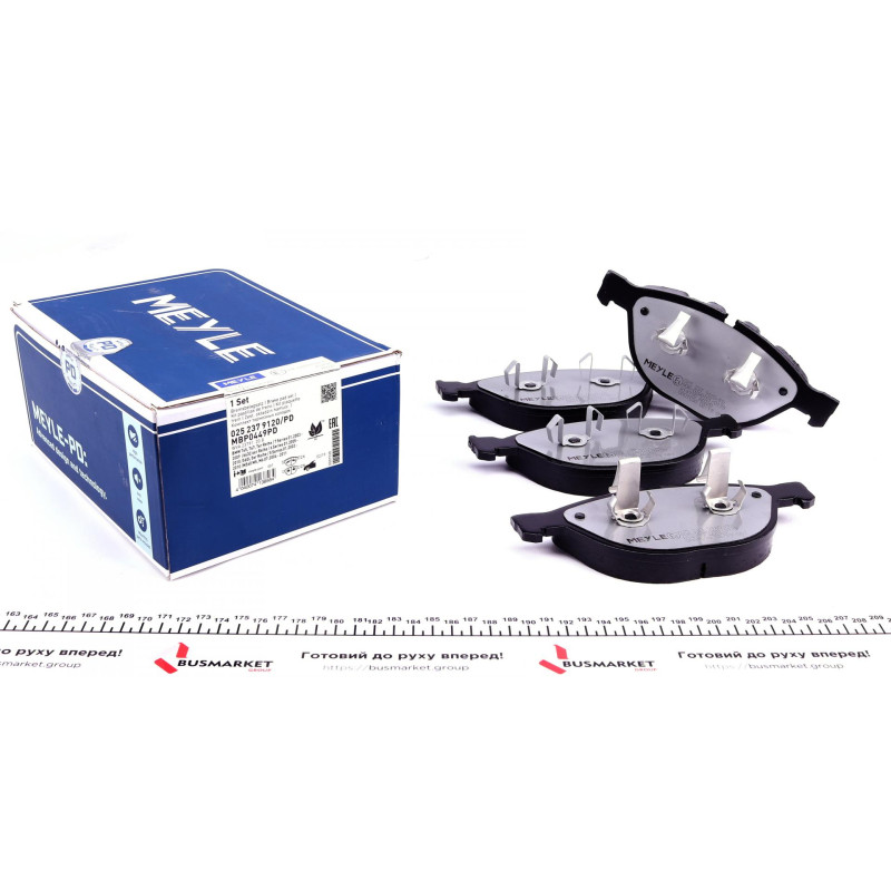 Колодки гальмівні (передні) BMW 5 (E60)/6 (E63)/7 (E65/E66/E67) 04-