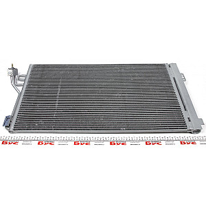 Радіатор кондиціонера MB Vito (W639) 03-