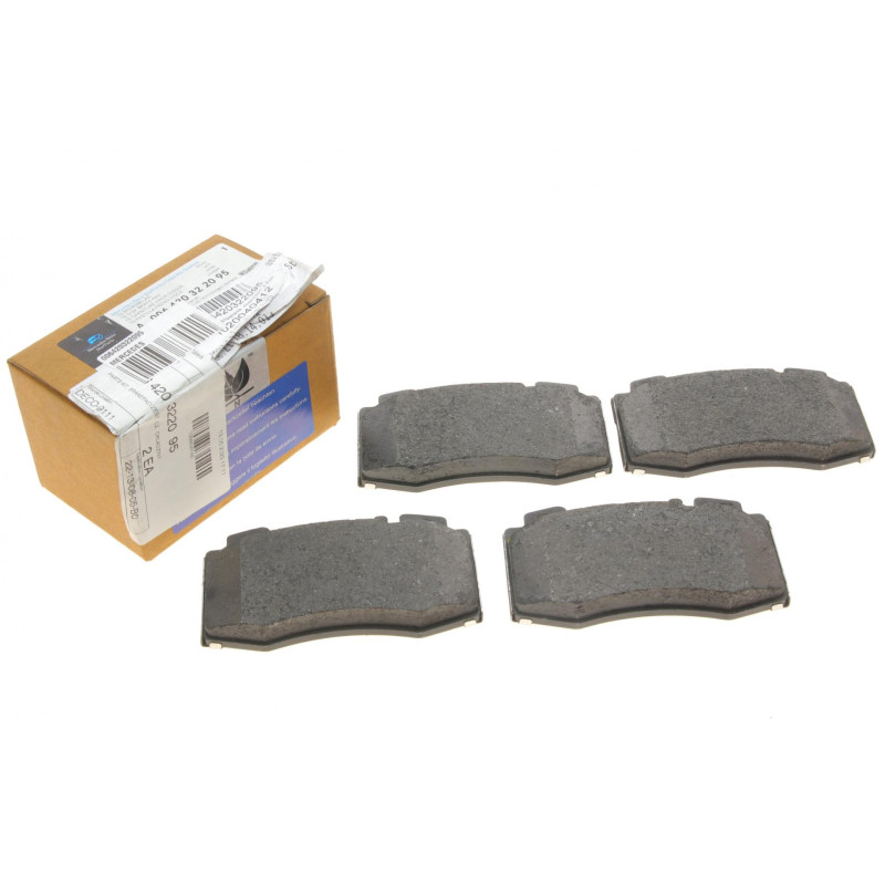 Колодки гальмівні (передні) MB C-class (W203)/E-class (W211)/S-class (W220) 00-09